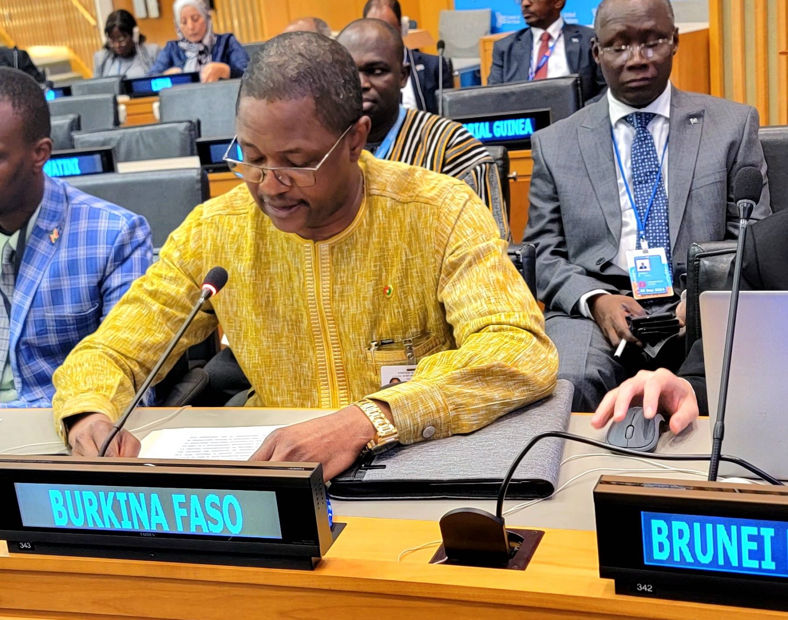  Déclaration du Burkina Faso prononcée par SEM Karamoko Jean Marie TRAORE à l’occasion de la Réunion des ministres des Affaires étrangères du Groupe des 77 et la Chine en marge de la 79è AG de l’ONU Déclaration du Burkina Faso prononcée par SEM Karamoko Jean Marie TRAORE à l’occasion de la