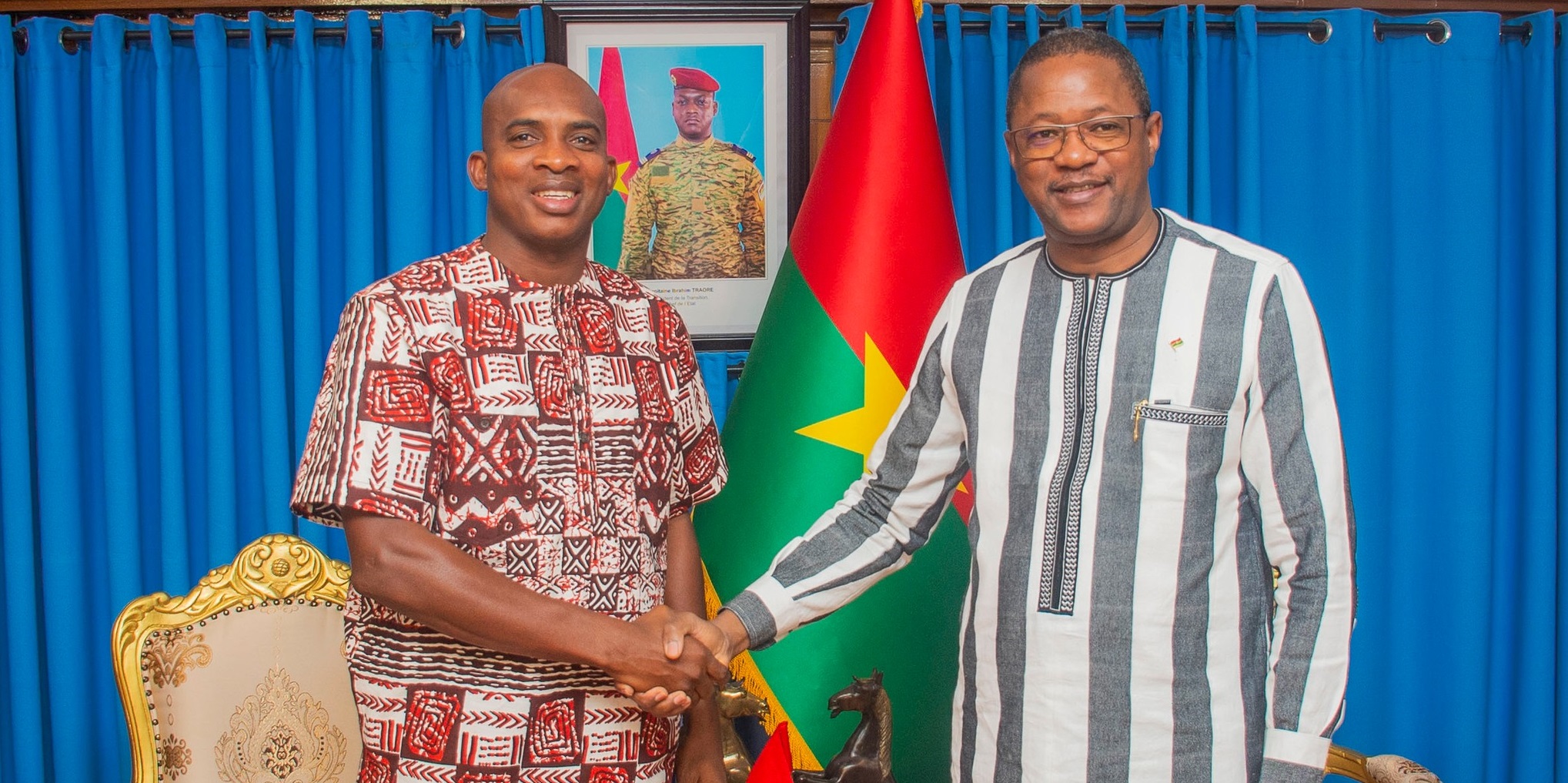 Promotion du sport burkinabè sur la scène internationale : l’ambassadeur Charles KABORE échange avec SEM Karamoko Jean Marie TRAORE